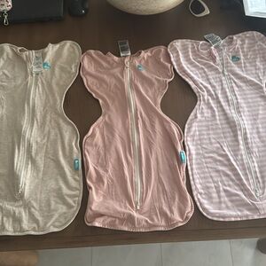 FREE SHIPPING! Love to Dream! 3- Set Size Small/ Pink and Cream Baby Swaddle Set